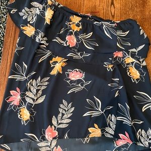 APT 9 one shoulder blouse NEVER WORN Size Medium